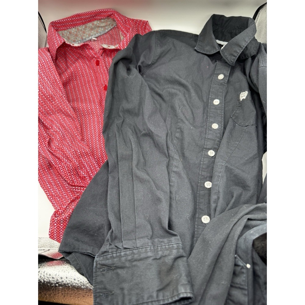 Cinch XS QTY 2 red Aztez And Black Button down western shirt.  READ A6